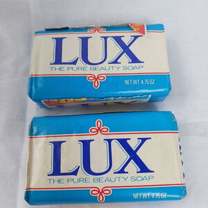 Vintage Lux The Pure Beauty Bar Soap 4.75 oz 2 NOS